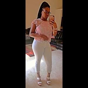 Meet your Posher, Allie